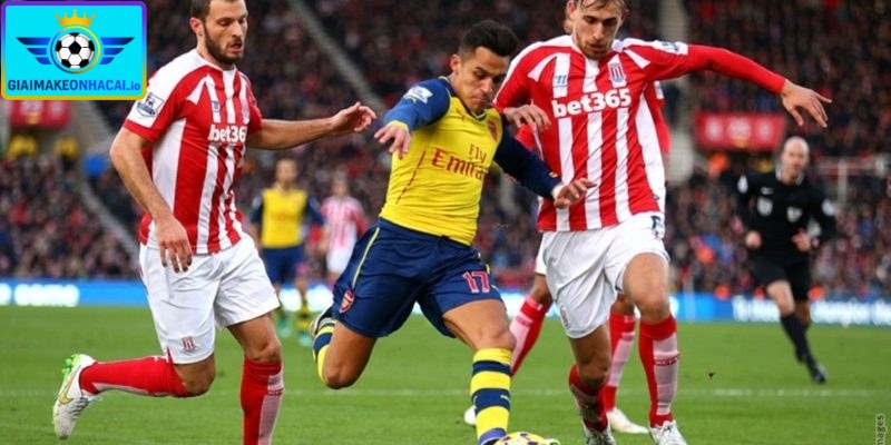 Soi thế trận khi gặp đối thủ phòng ngự thấp